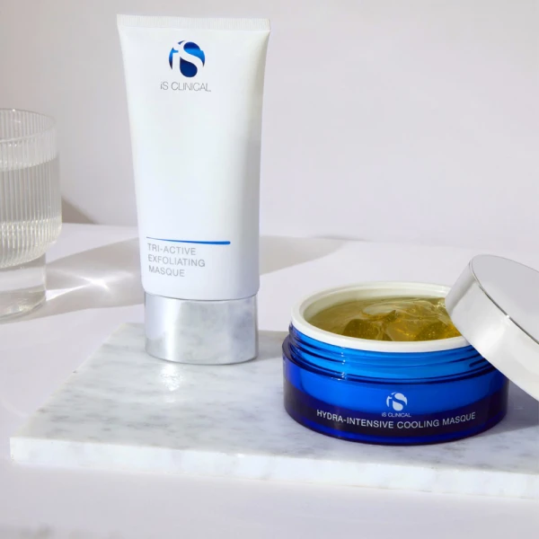 IS Clinical Smooth & Soothe Clinical Facial Набір Оксамитова Шкіра