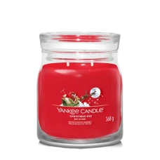 Ароматична свічка Christmas Eve Yankee Candle